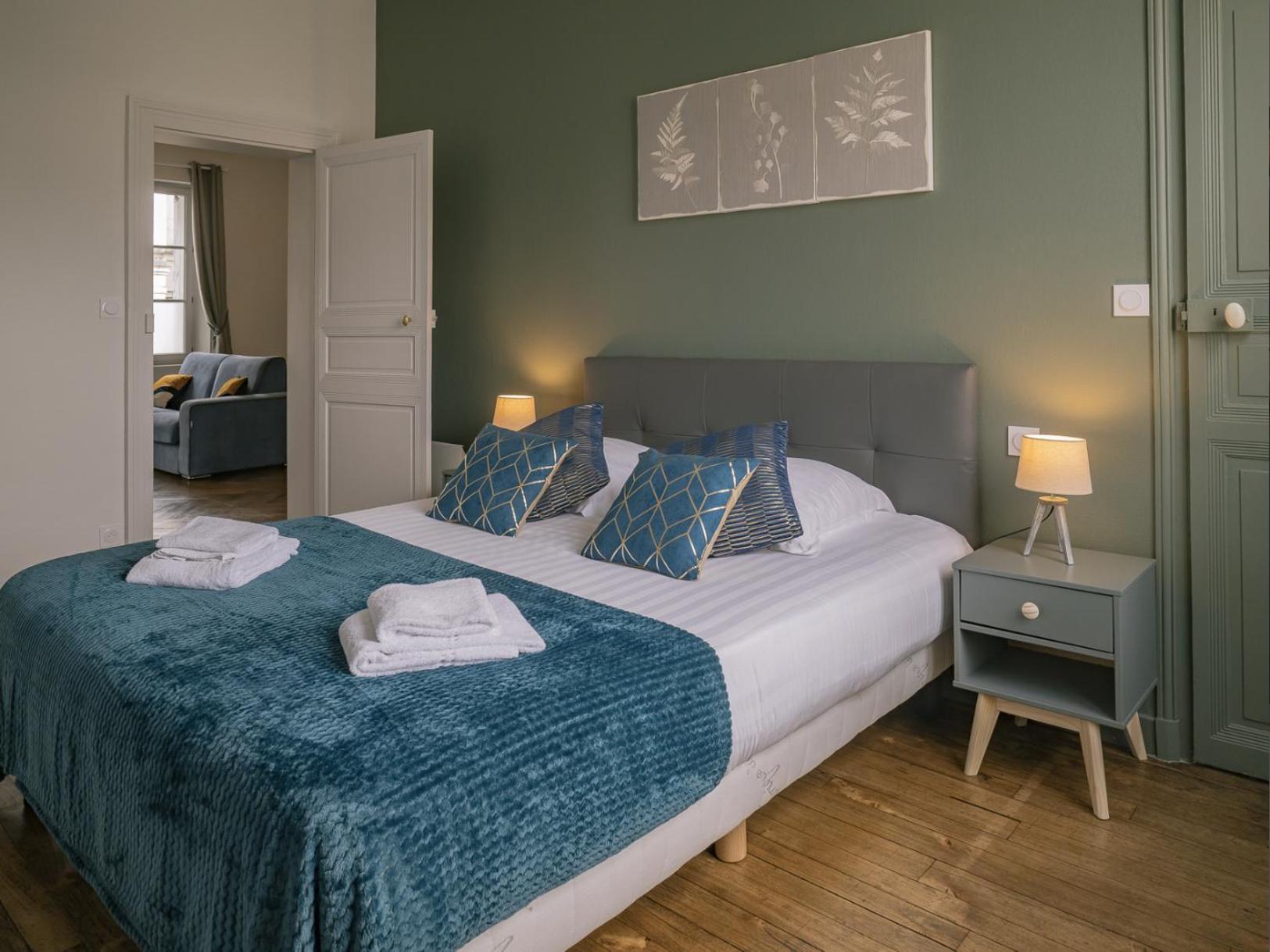 Appartement Refait A Neuf Avec Cachet De L'Ancien Saumur Exterior foto