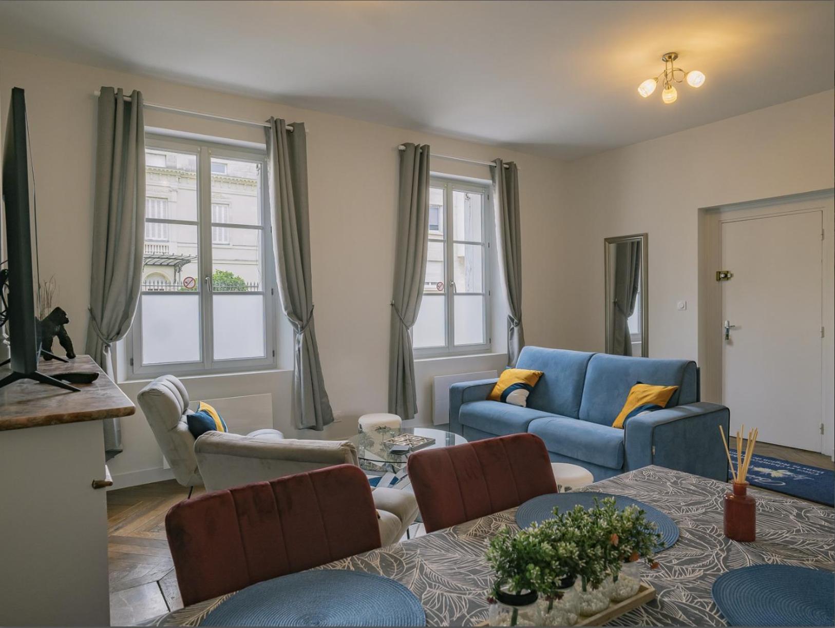 Appartement Refait A Neuf Avec Cachet De L'Ancien Saumur Exterior foto